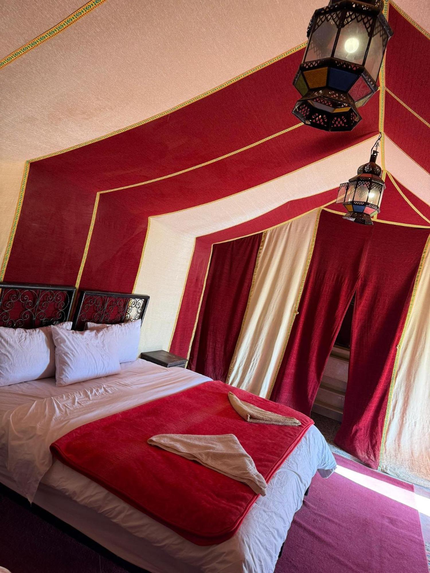 Luxury Merzouga Desert Camp Екстериор снимка